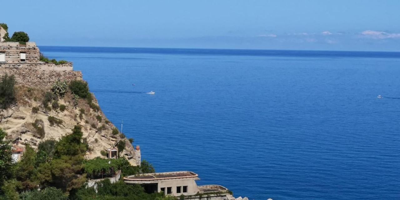 La Casa Di Sara Villa Pizzo  Buitenkant foto